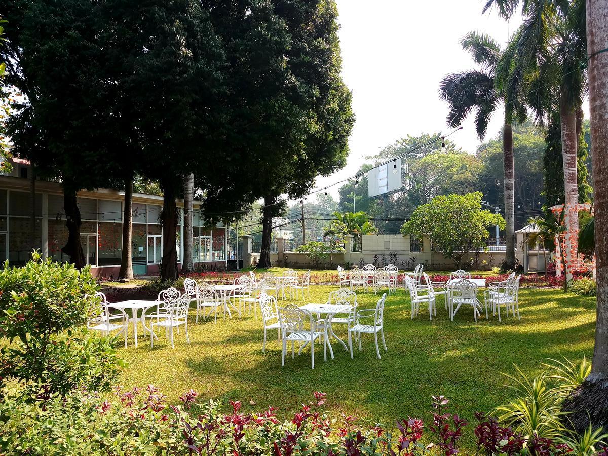 Ruby Garden Hotel Yangon Eksteriør bilde