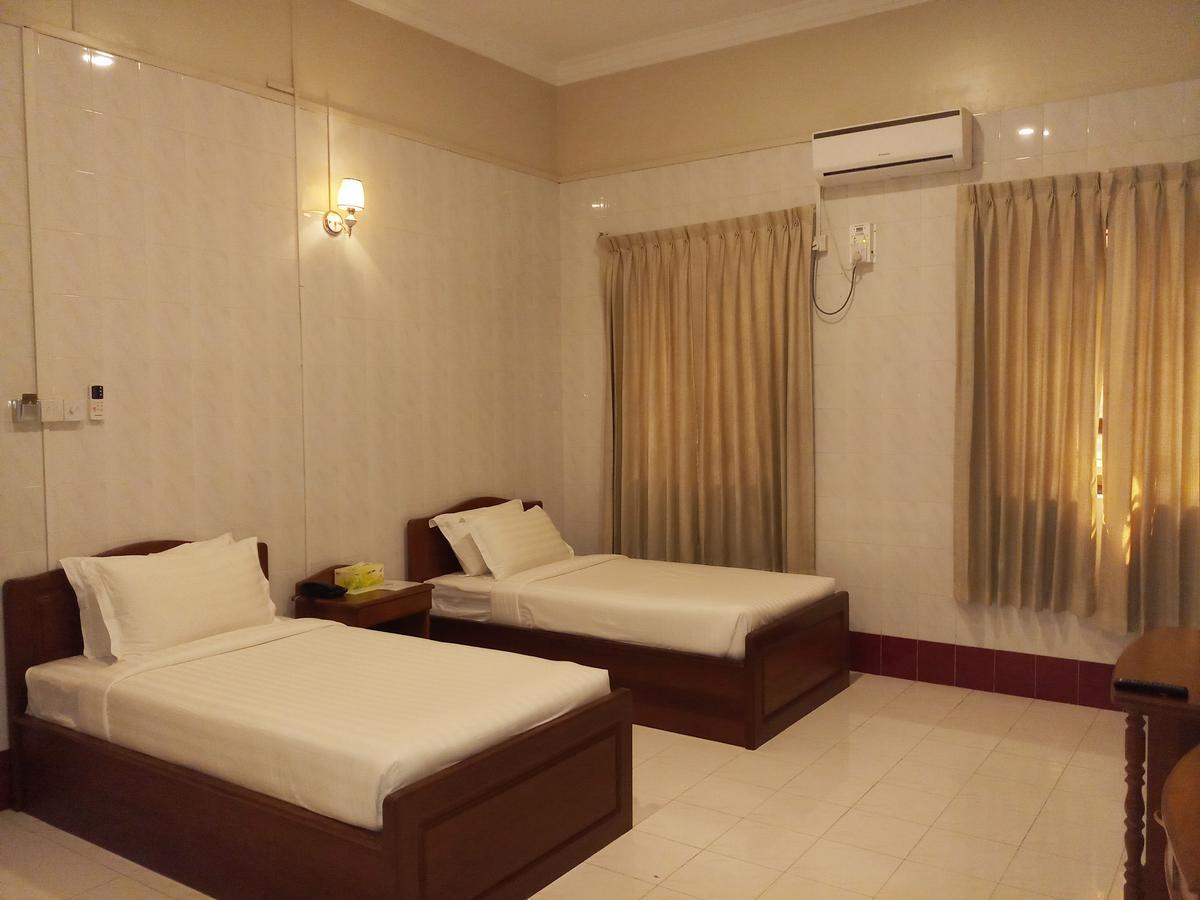 Ruby Garden Hotel Yangon Eksteriør bilde