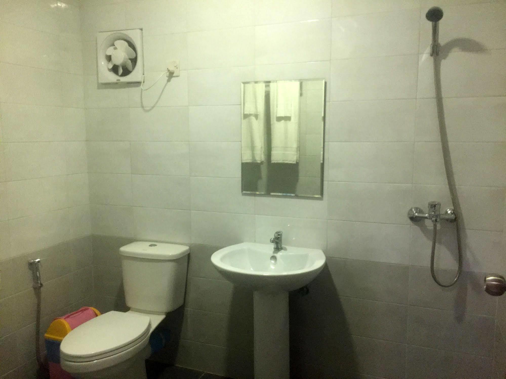 Ruby Garden Hotel Yangon Eksteriør bilde